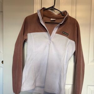 Columbia Soft Brown and White Fleece Top